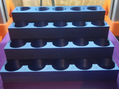 Airbrush ink holder