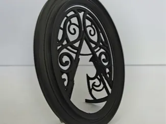 Frame 27 - oval with print in place stand