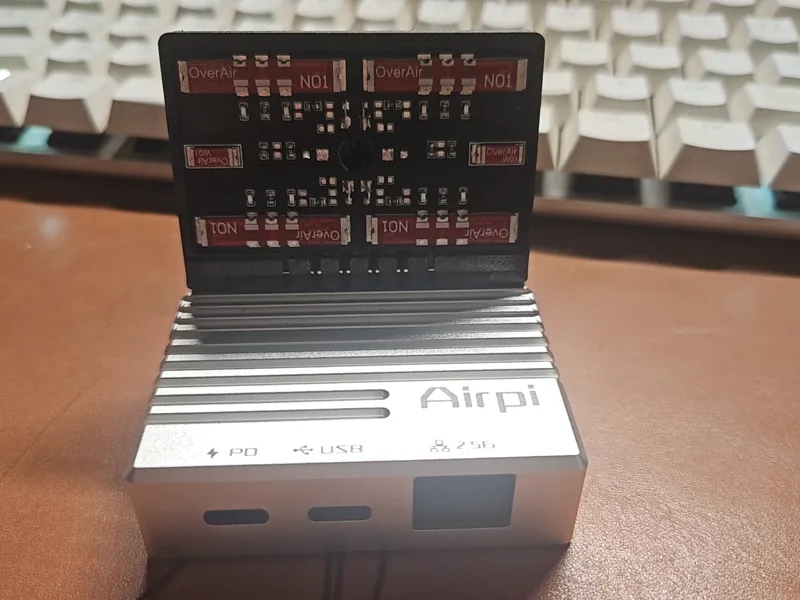 AirPi CPE 翻盖陶瓷天线