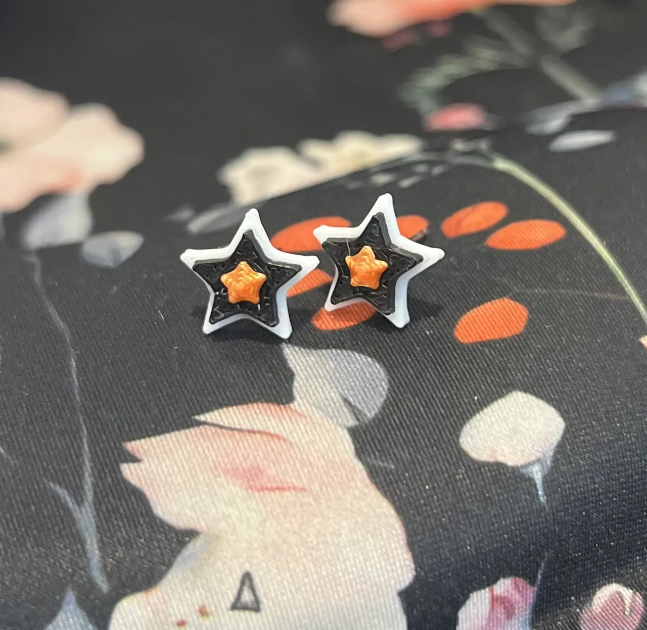 Star Earrings view 2