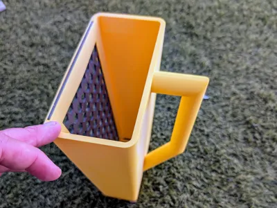 Customizable cat scoop