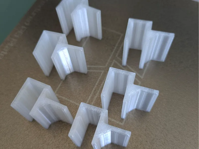Rimless Aquarium Lid Clips - 10mm Glass