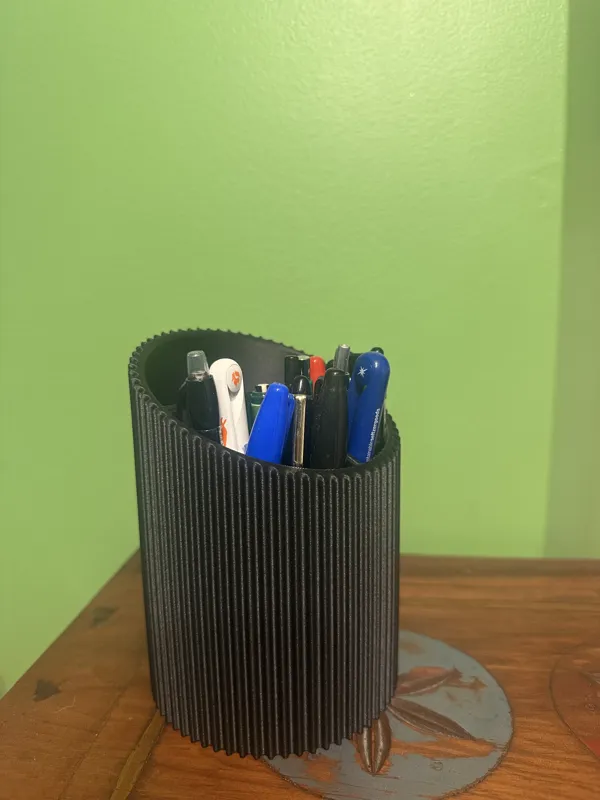 Desktop Pencil Holder