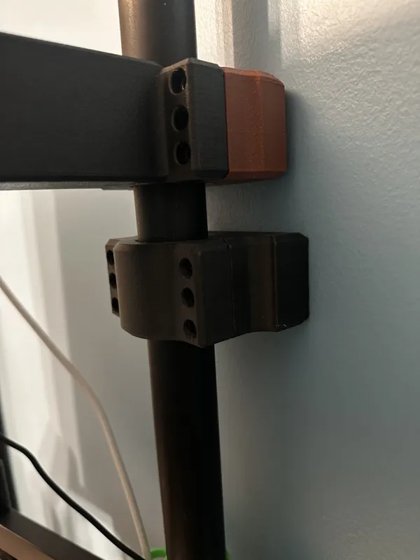Wall mount for 35mm tube