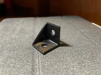 Parametric 3D Optimized L-Bracket