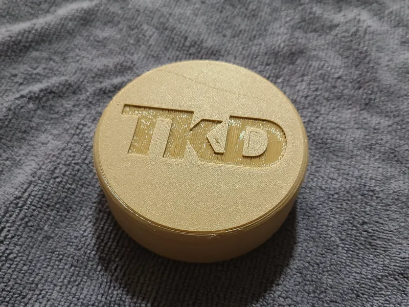 Can with Threaded Lid and TPU Gasket (~75Wx28Hmm)