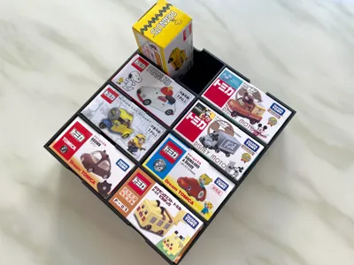TOMICA Multi-Car Storage Display Case
