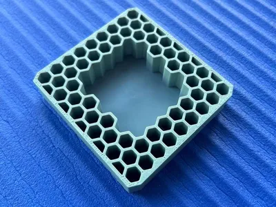 Head Storage Box