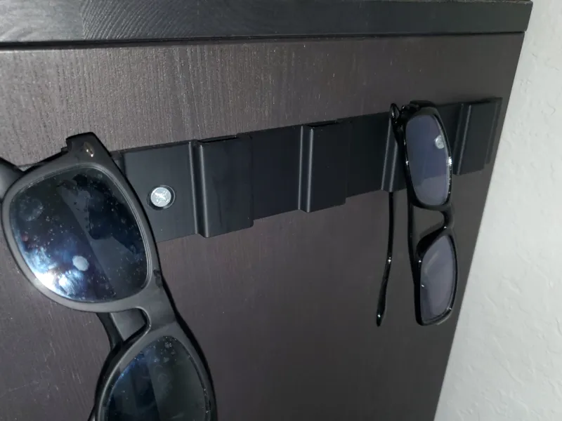 Glasses Holder / rack with screw holes