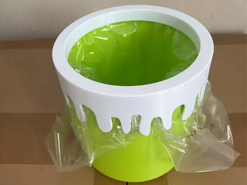 冰淇淋造型桌面垃圾桶