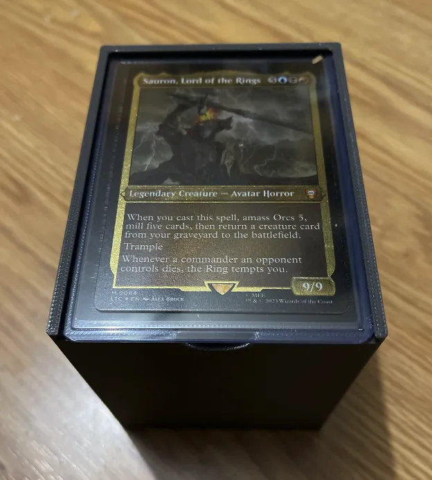 Magic: The Gathering Commander Deck Box  Ultrapro 