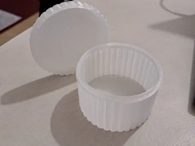 Screw-top container