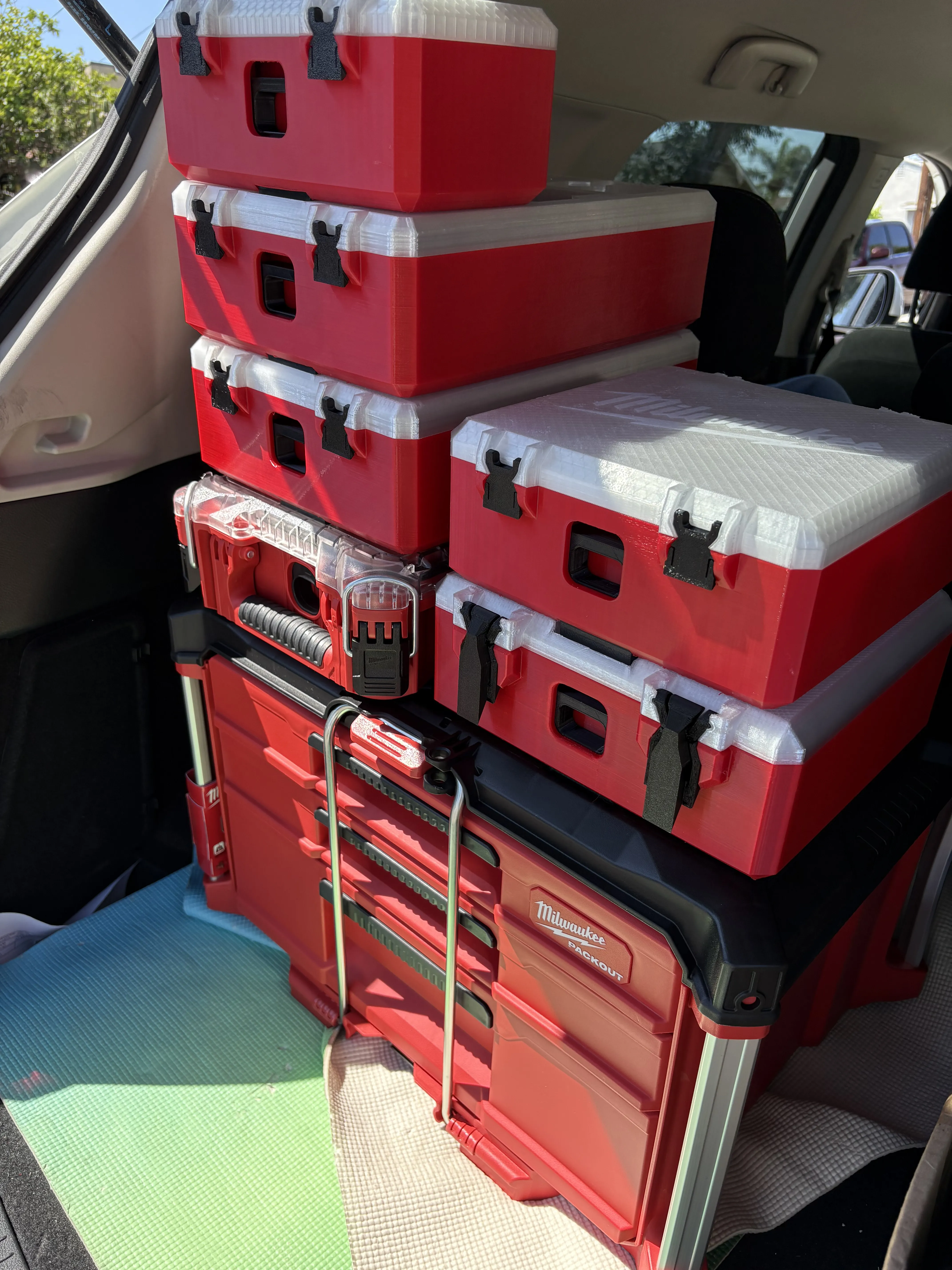 Milwaukee Packout Top-Mount Box with Spring Latch by DND Daily ...