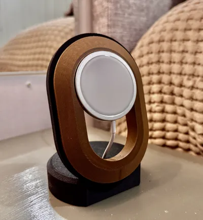Magsafe Charging Stand. "Groovemade inspired"