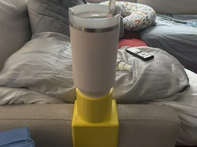 stanley couch holder