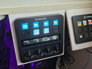 Stream Deck Plus desk mount