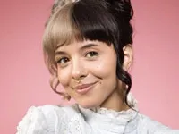 Melanie Martinez Statue