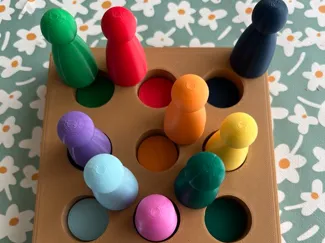 Pegdolls sorting