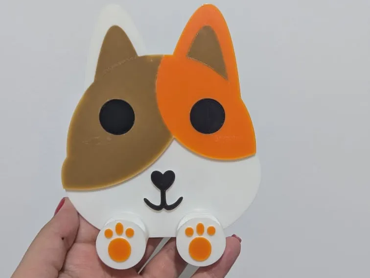 Porta celular en forma de gato
