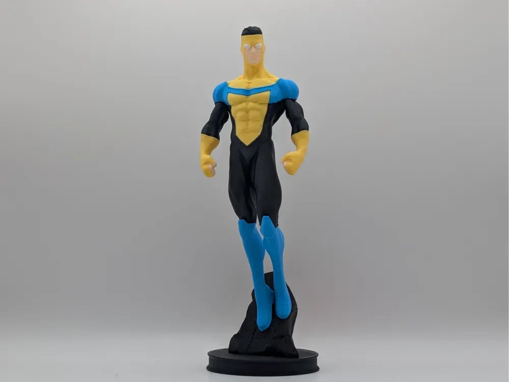 Invincible Blue Suit High-Detail Figure - Free 3D Print Model - MakerWorld