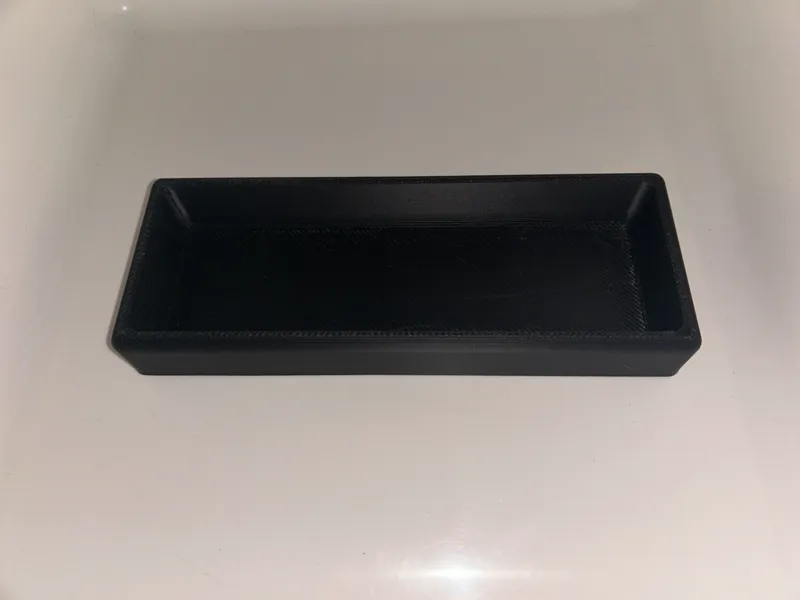 simple desk/bedside-table tray