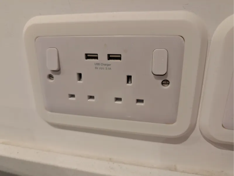 Parametric Plug Surround Plate (Designed for UK)