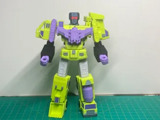 大力神Devastator 变形金刚G1造型