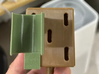 适用于宜家斯考迪斯洞洞板的移液器支架