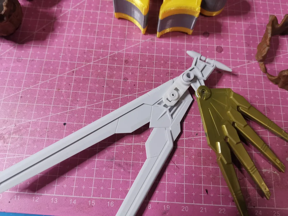 HG Amazing Strike Freedom Wing Styling and Extension Modification Parts ...
