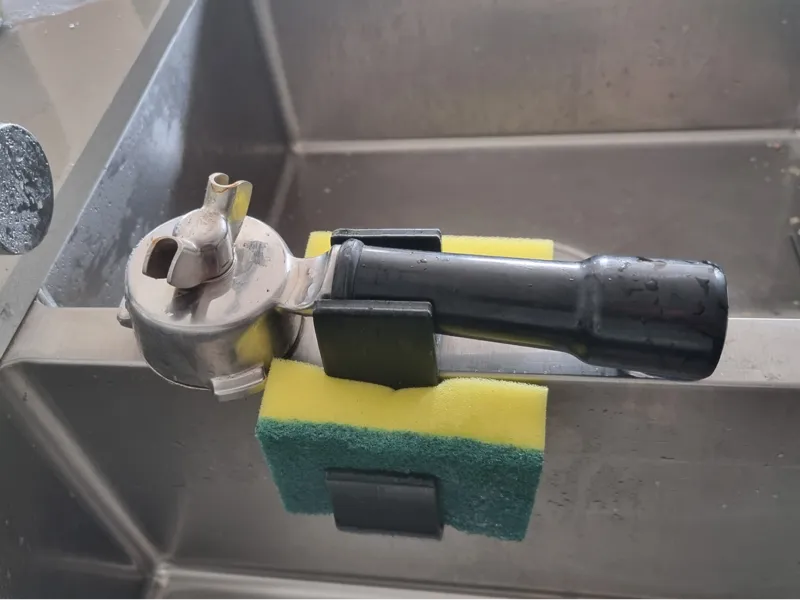 Sponge and Coffee Machine Group Head Holder