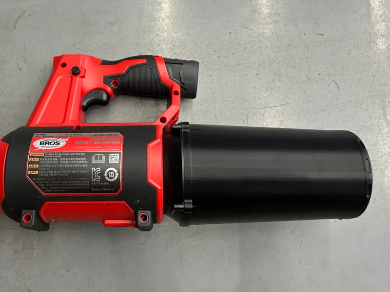 Milwaukee Compact Spot Blower m12 (Dry Ice Tank)