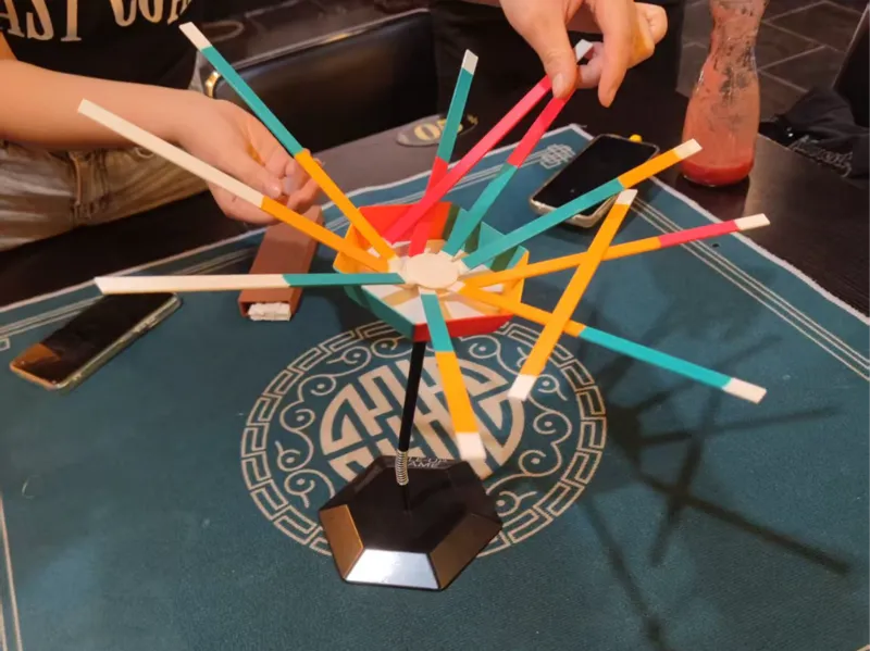 叠签游戏