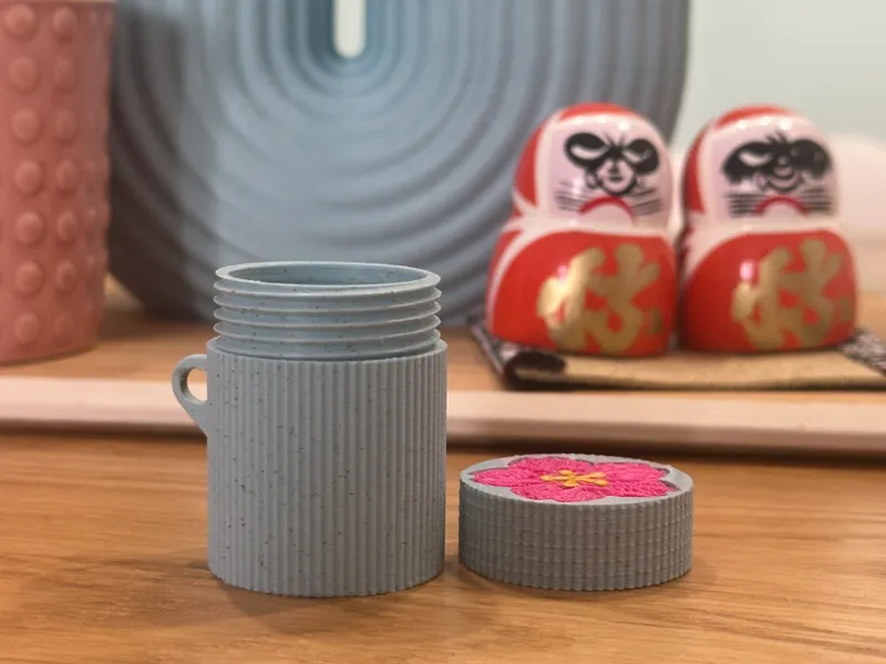 Sakura Ring Travel Holder
