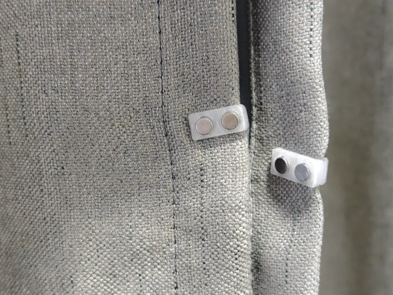 窗帘磁吸扣