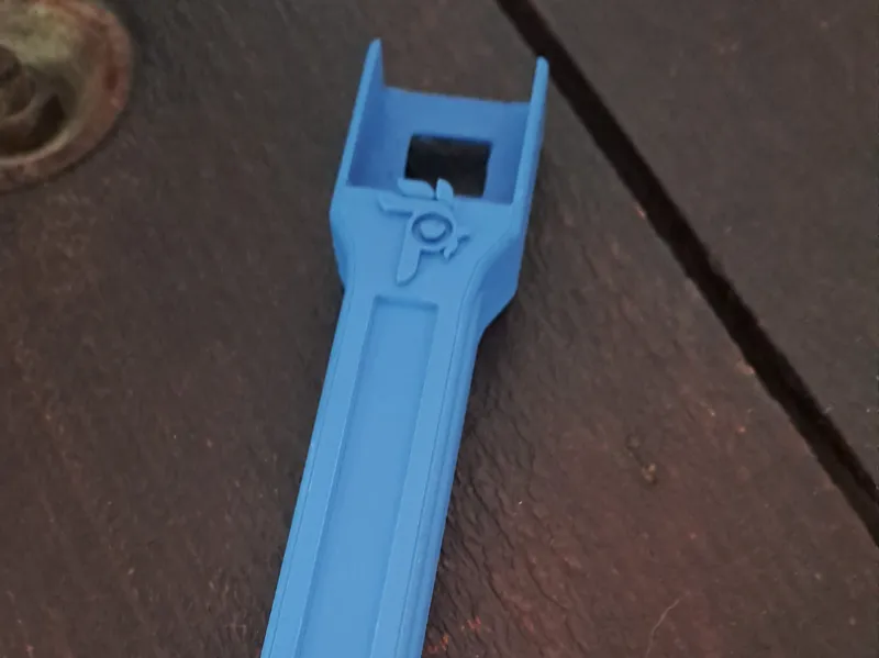 Handle for "Neewer cm28"