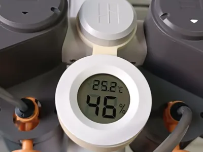 Hygrometer support for the AMS Lite system 2gr.