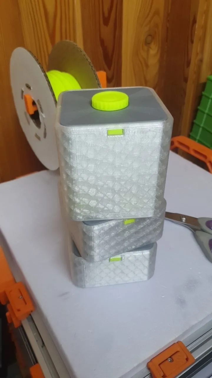 Stacking Mechanically Locking Container