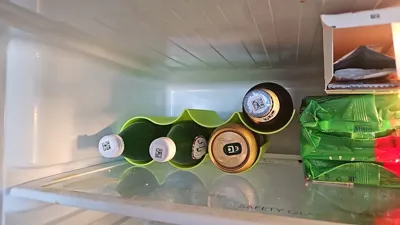 Can/Bottle storage