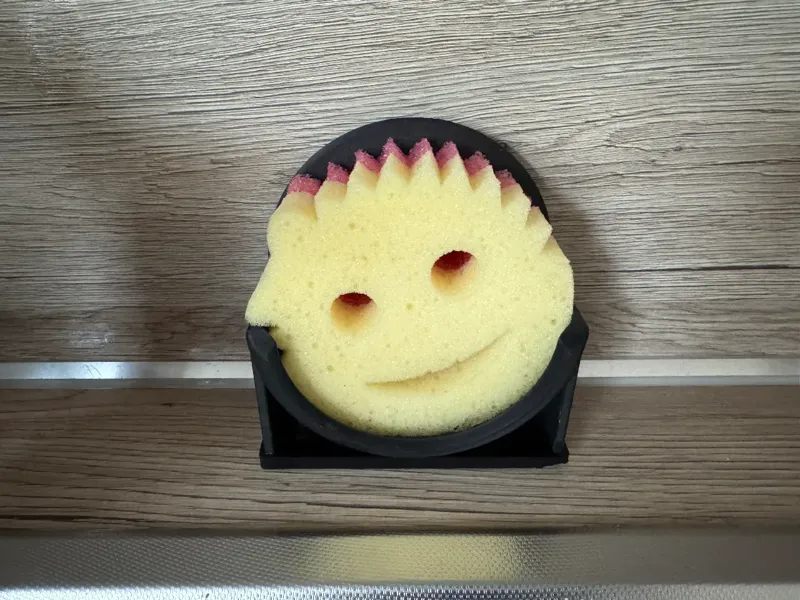Scrub Daddy/Scrub Mommy dry holder with drip tray