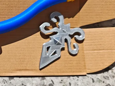 Brooch prop