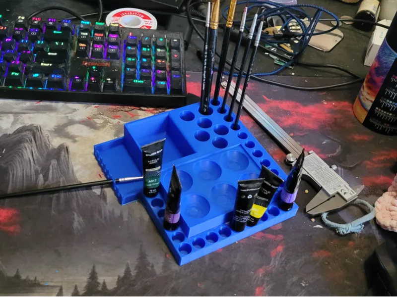 5 in 1 Paint HOLDER!!!