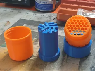 ChillPill-Bottle Toothless Herb Grinder