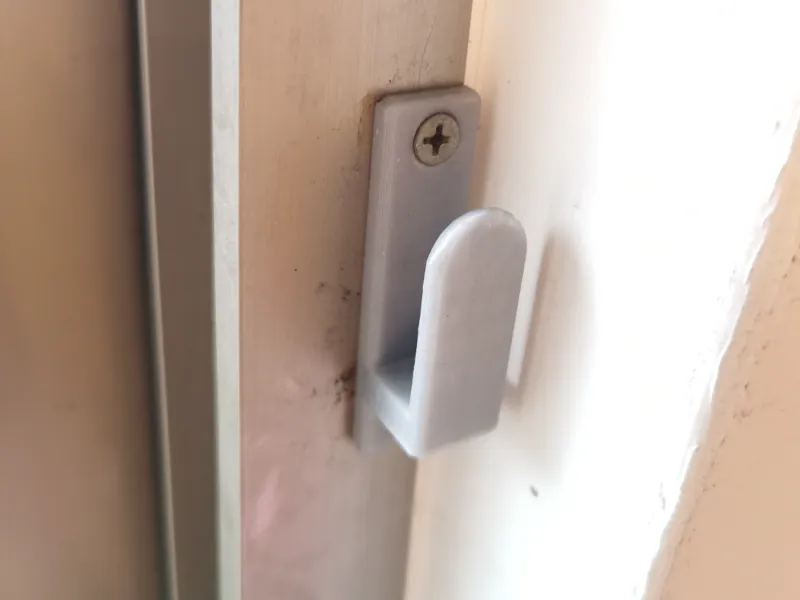窗帘挂勾, 衣帽挂勾 Curtain hooks, coat and hat hooks