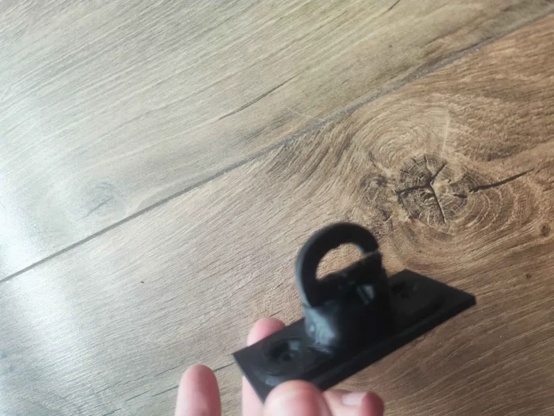 Závesné oko na plachtu 