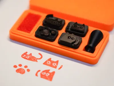 Adorable Kitten Stamps (with Ink Pad and Case)
