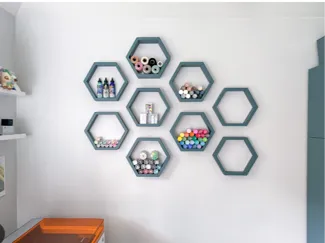 Honeycomb shelf
