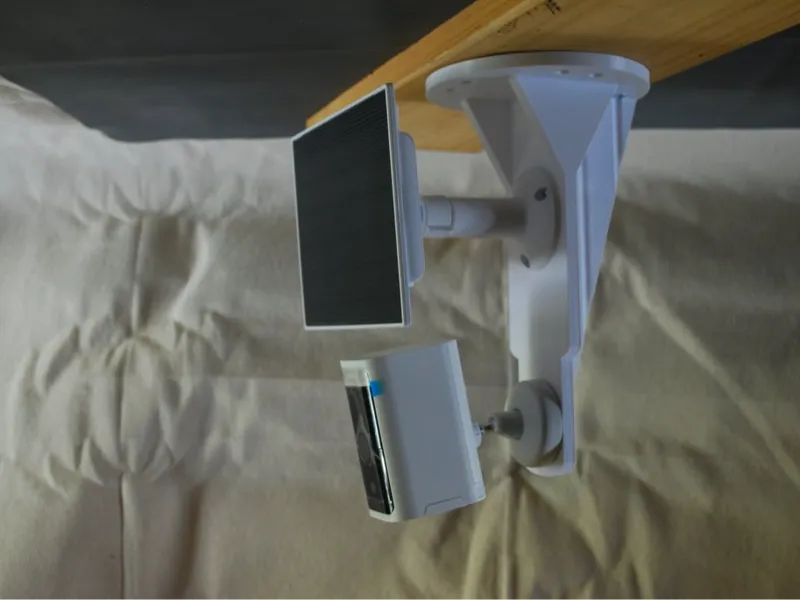 Wyze Battery Cam Pro and Solar Panel Mount Set