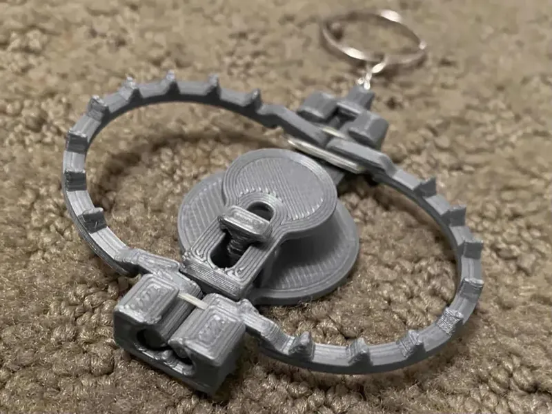 Mini bear trap keychain
