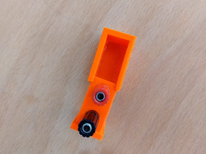 electronics parts holders for electronics lab