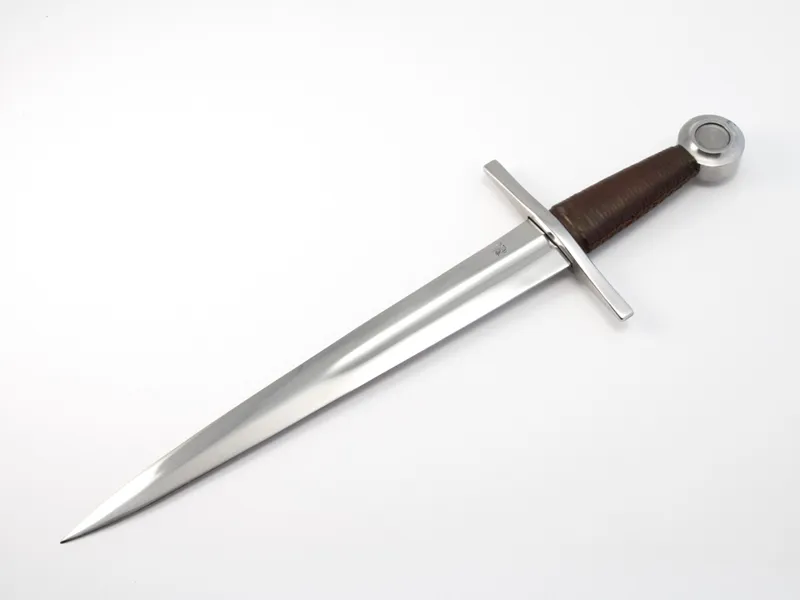 sword or a dagger